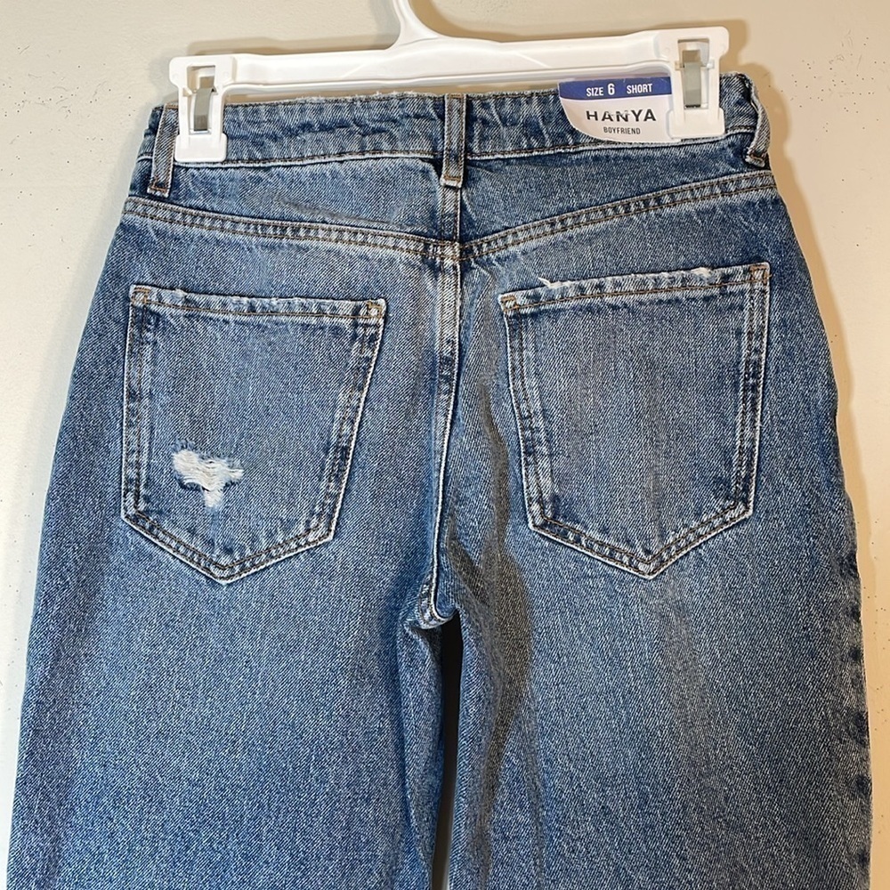 HANYA Boyfriend Distressed Rigged Jeans. 2. NWT. - Picture 7 of 9